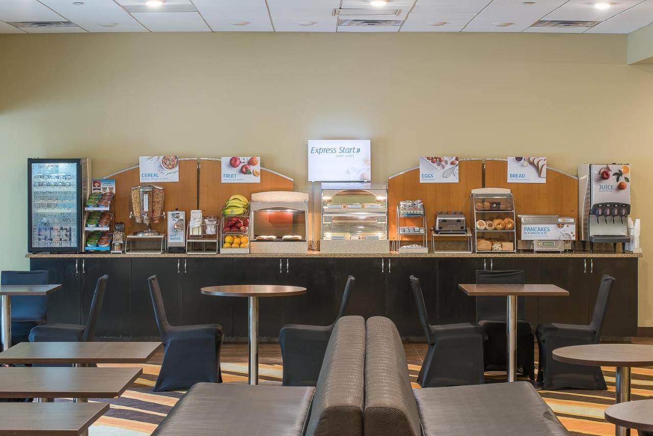 Holiday Inn Express Princeton Southeast By Ihg Plainsboro Exteriör bild